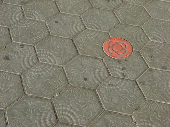 Diapositive barcelona_003.jpg (208ko)