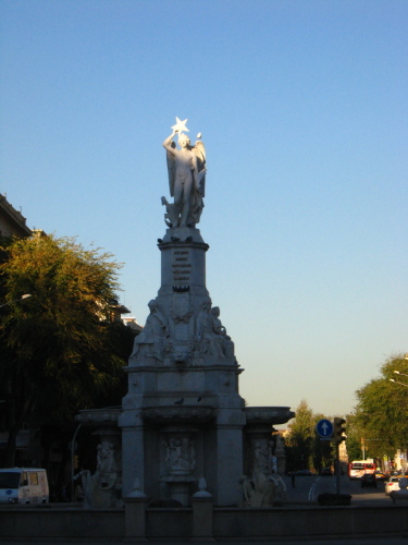 Diapositive barcelona_097.jpg (84ko)